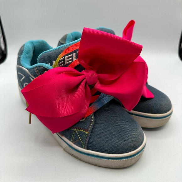 Heelys Jojo Siwa Edition Youth Skate Shoes with Wheel Size 3 Blue Ribbon Pink - Picture 1 of 8
